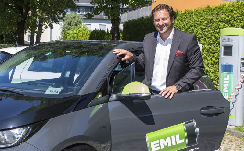 Emil, BMW i3 im Stadtverkehr. Foto: SalzburgAG/Kolarik, 21.07.15